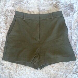 Express Tailored Editor Shorts Size 4